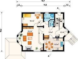 Оригинальный загородный коттедж с эркерами площадью 220 m²