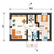 Интересный жилой дом под двускатной крышей